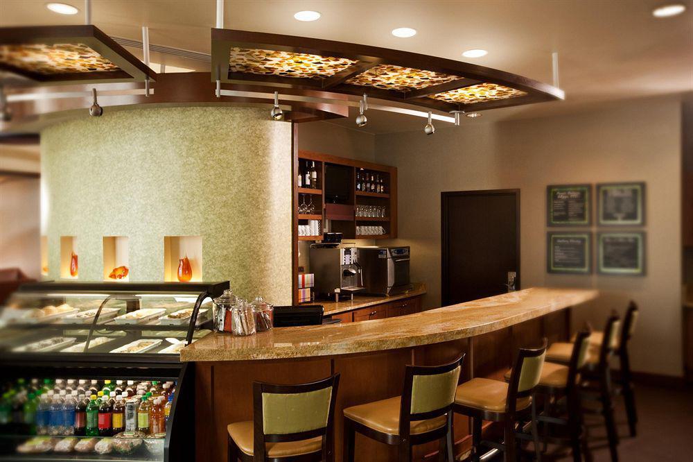 Hyatt Place Detroit/Utica Restaurant photo