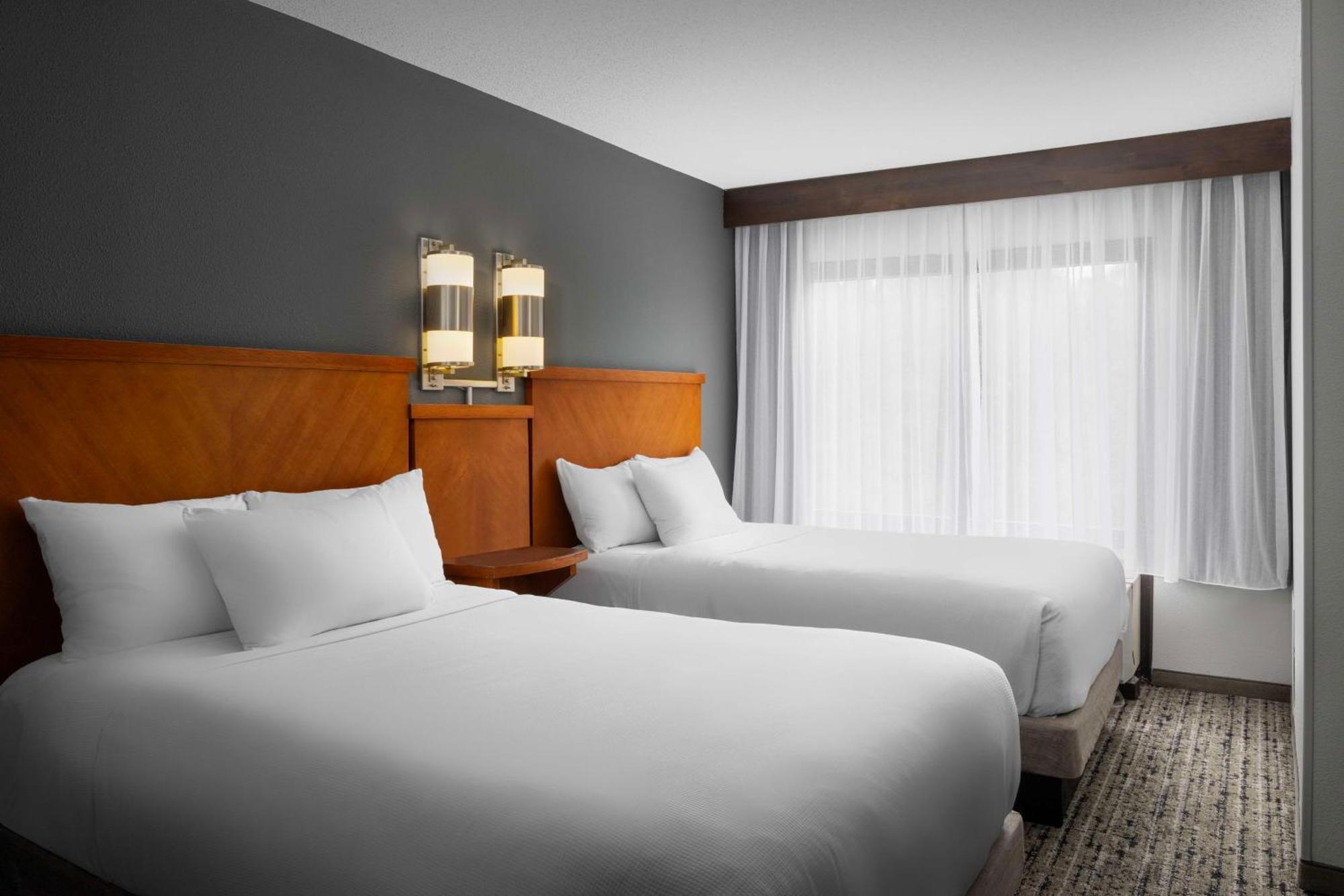 Hyatt Place Detroit/Utica Exterior photo