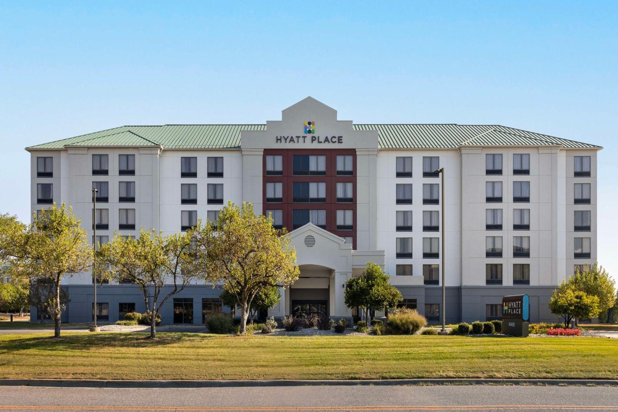 Hyatt Place Detroit/Utica Exterior photo